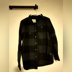 FjallRaven Canada Shirt, size Medium, Black/Gray